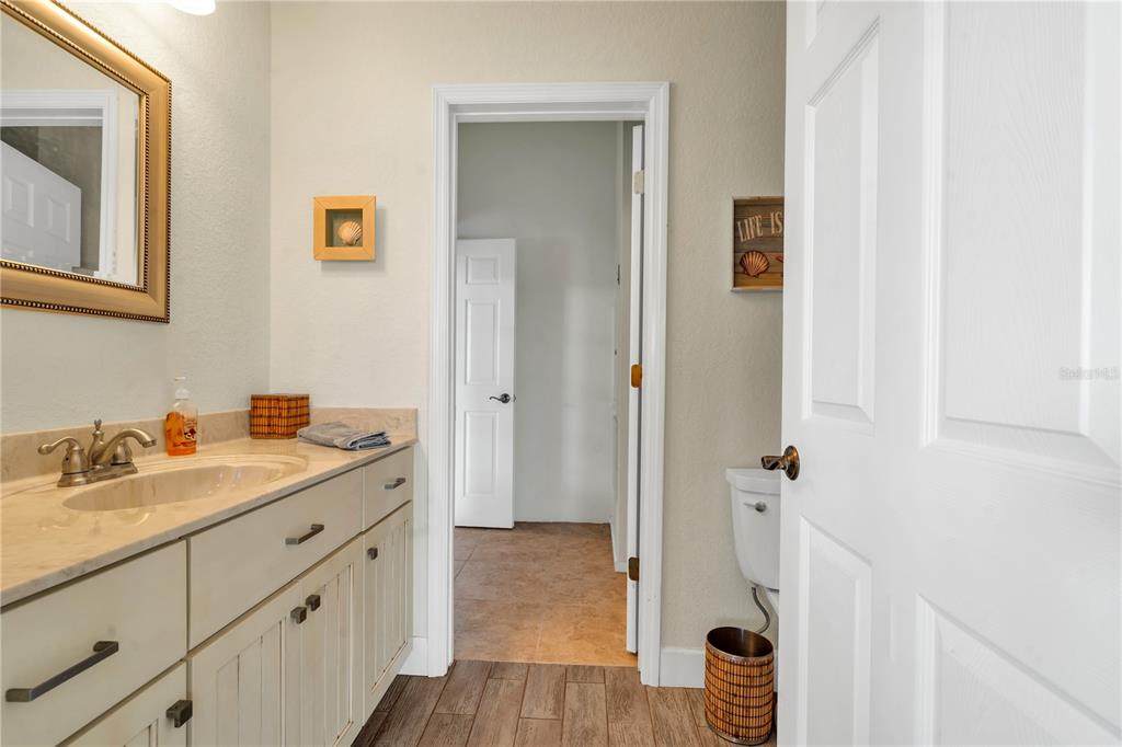 CAPRI ISLE - Residential