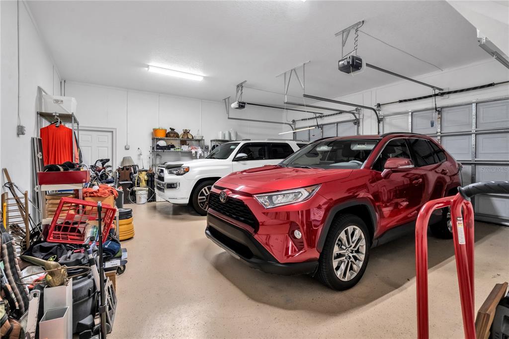 CAPRI ISLE - Residential