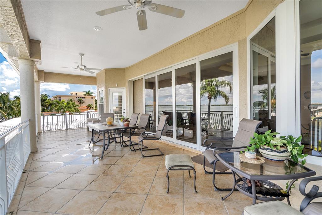 CAPRI ISLE - Residential