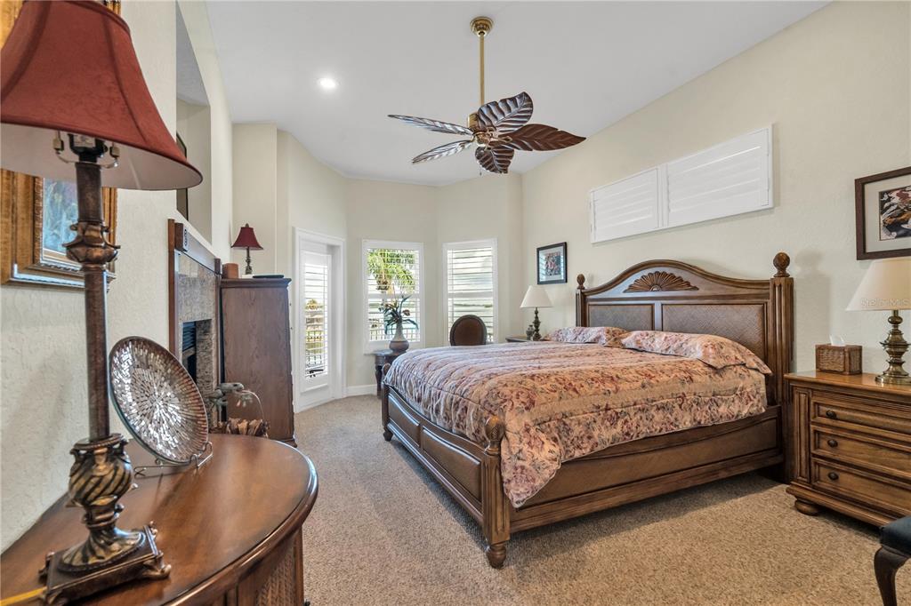 CAPRI ISLE - Residential