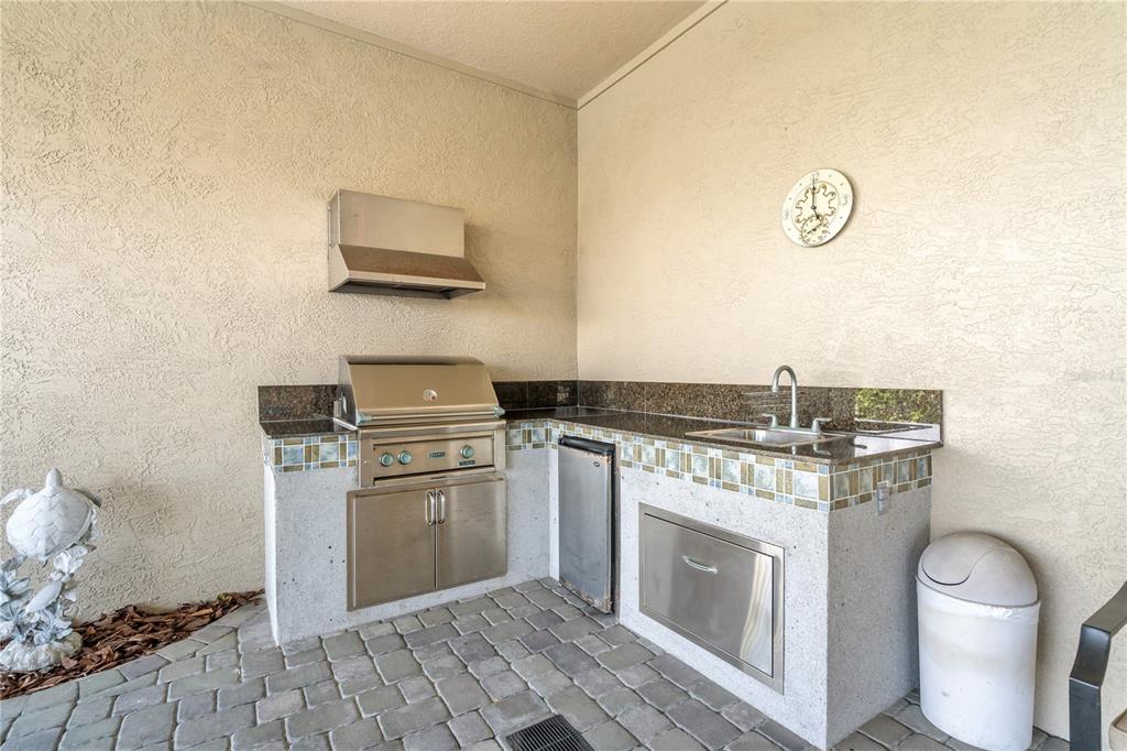 CAPRI ISLE - Residential