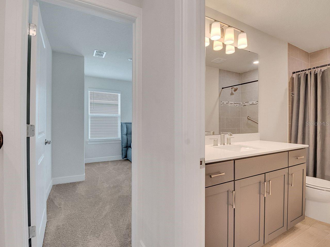 LAKEVIEW PRESERVE PH 2 - Residential Lease