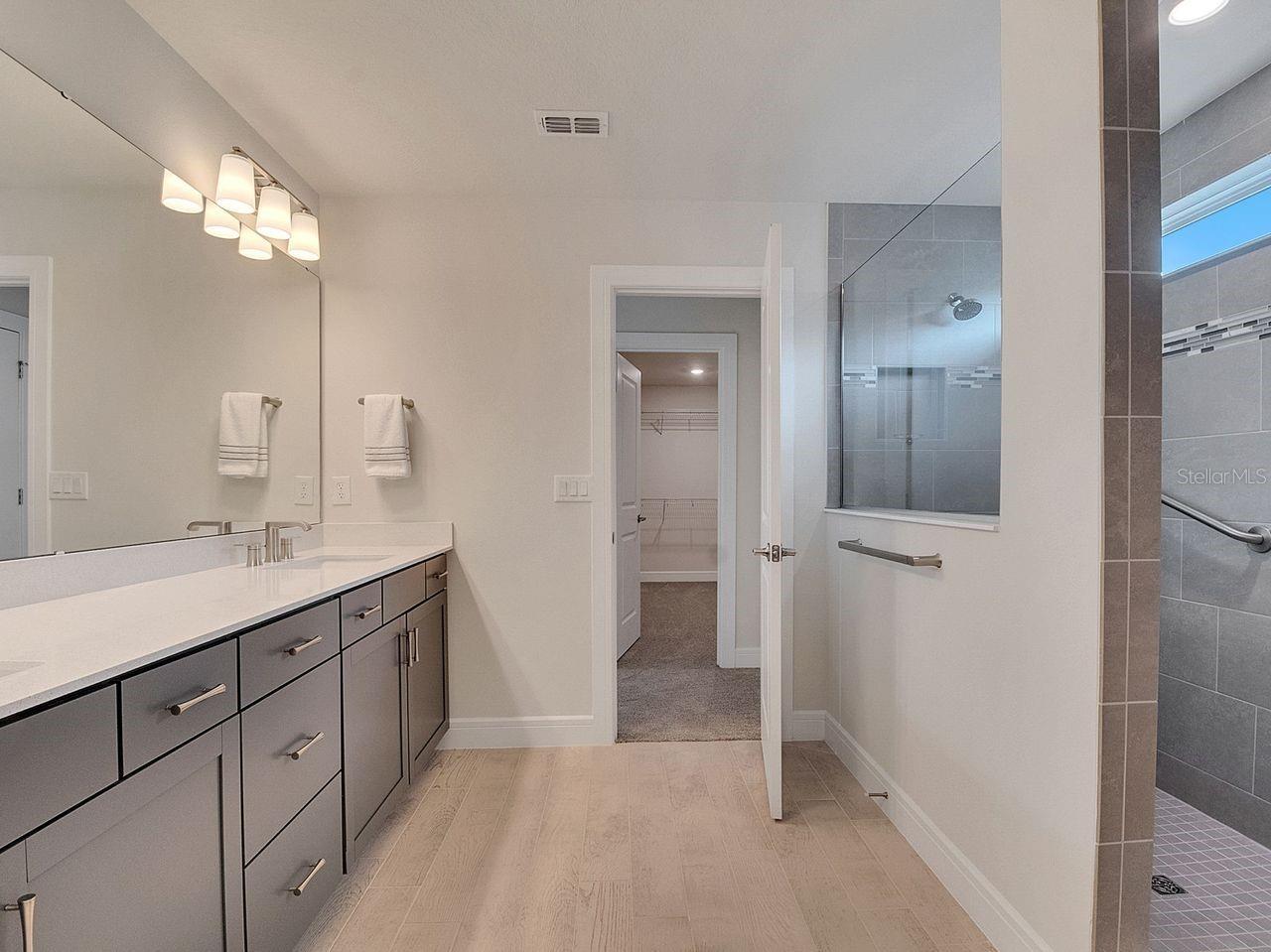 LAKEVIEW PRESERVE PH 2 - Residential Lease
