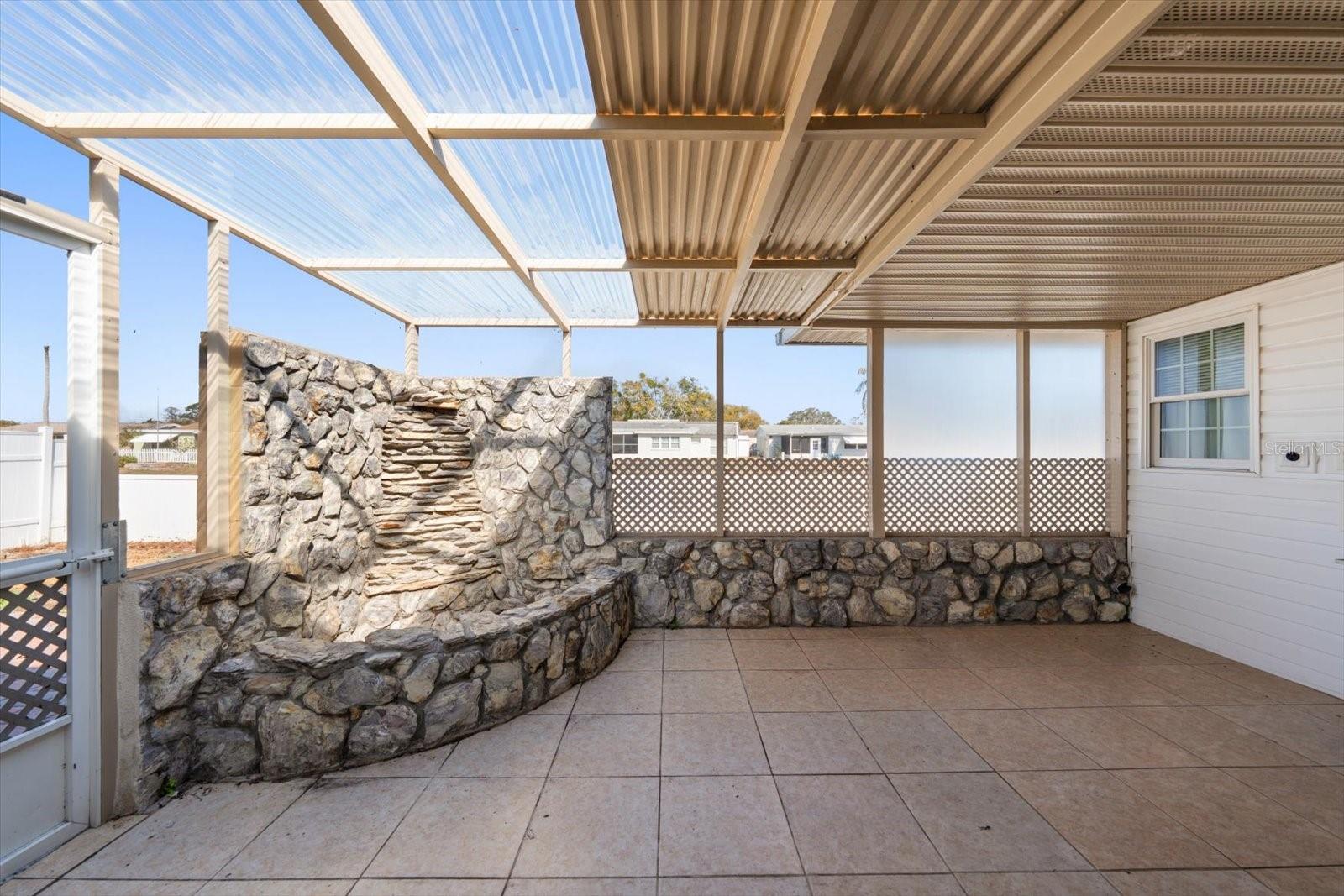 BEACON SQUARE - Residential