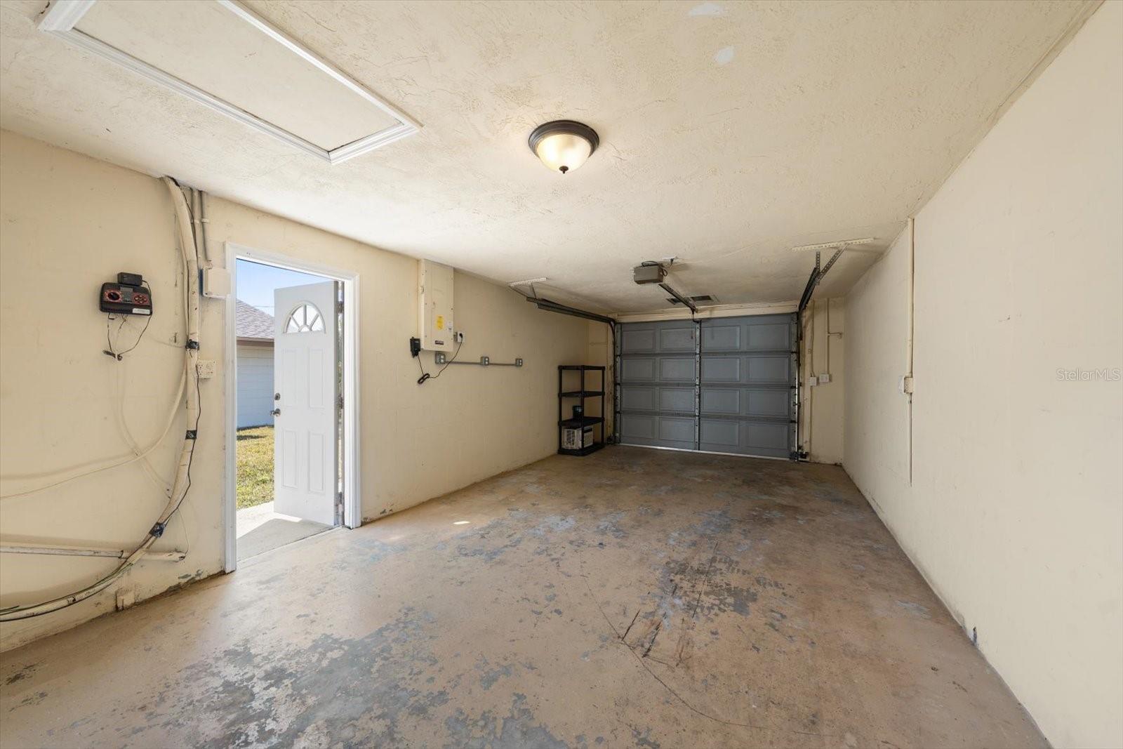 BEACON SQUARE - Residential