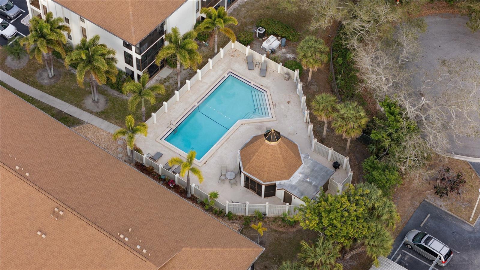 CROSSINGS - Residential