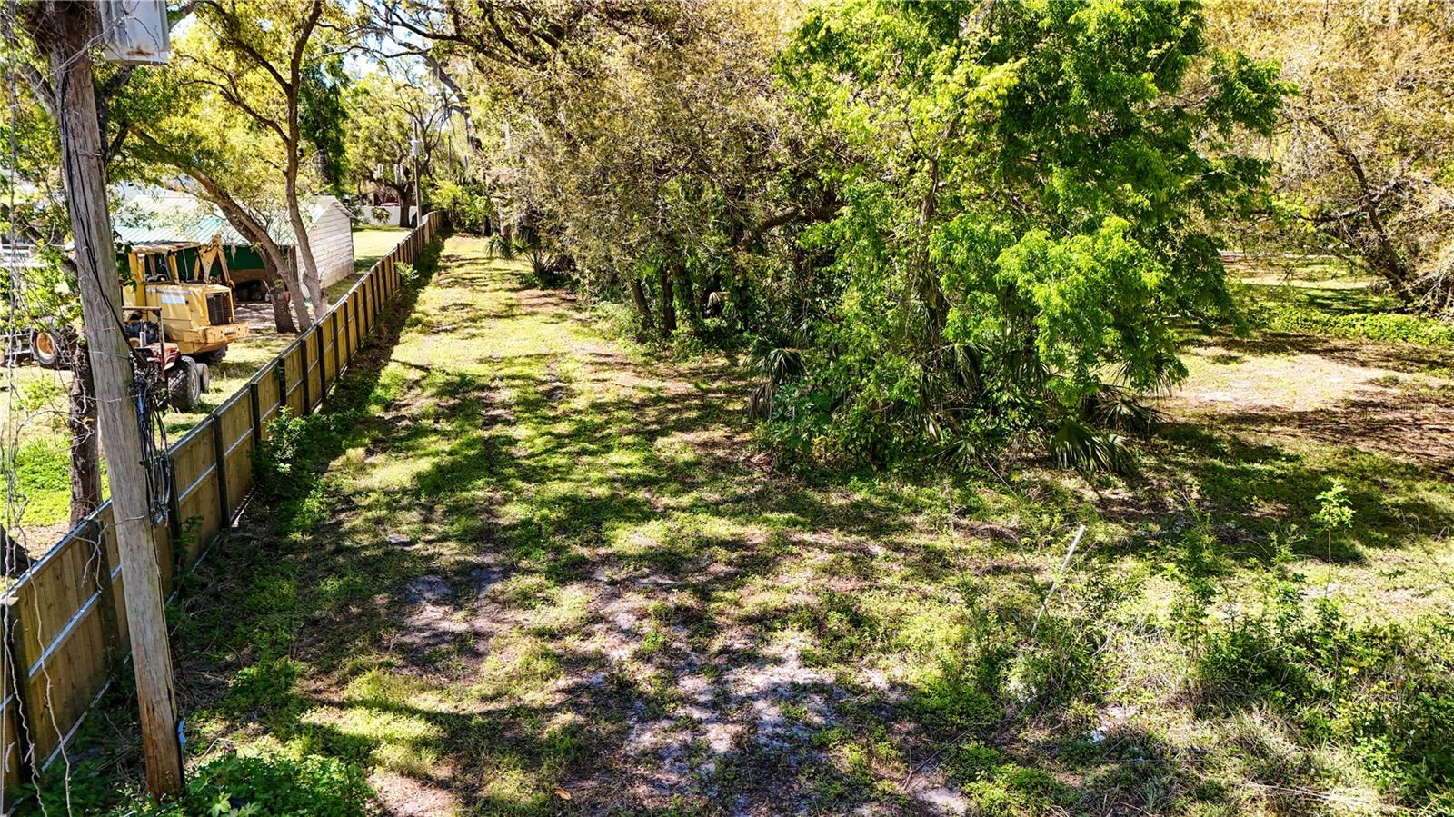 BASS LAKE ACRES SUB - Land