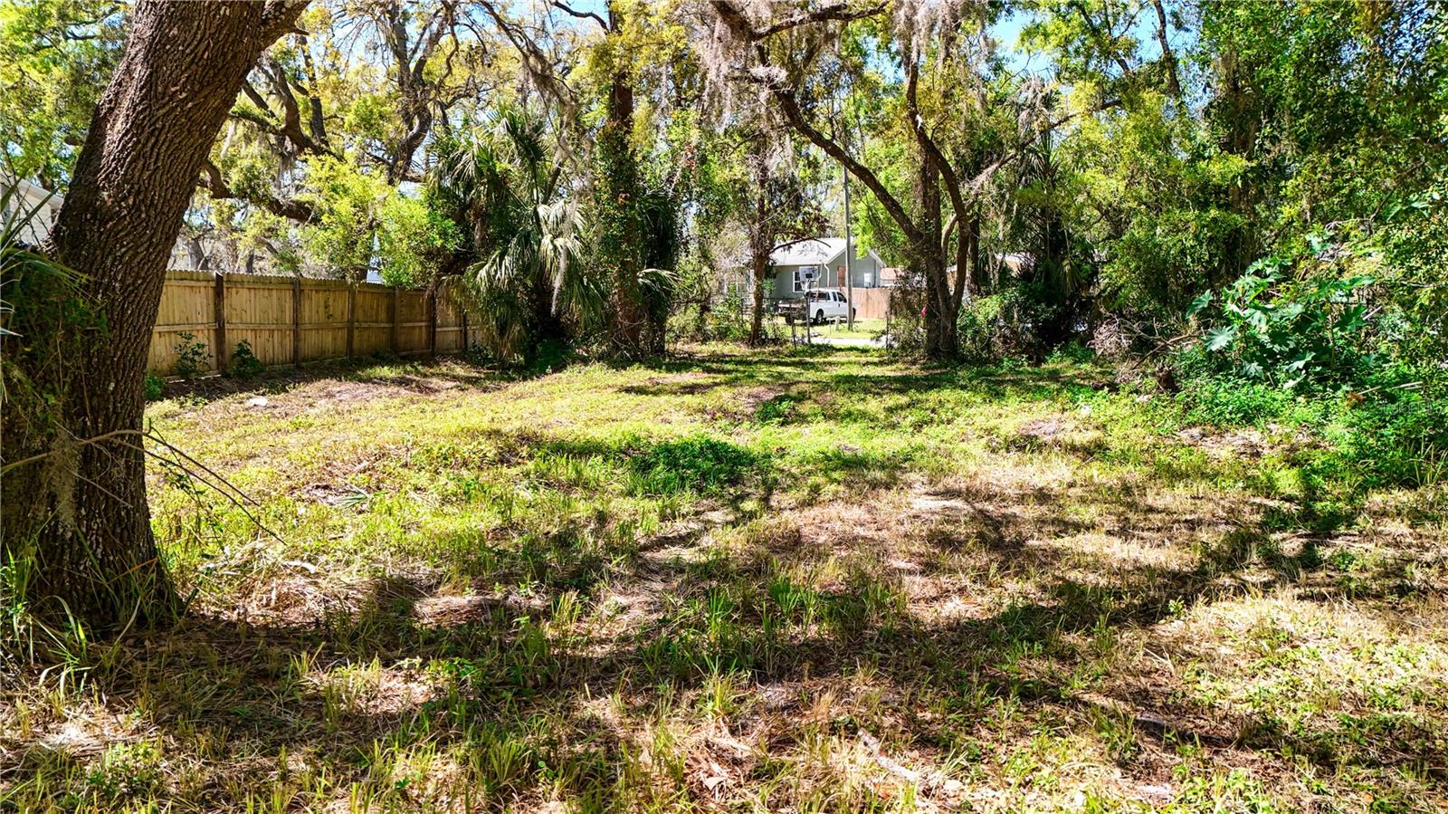 BASS LAKE ACRES SUB - Land