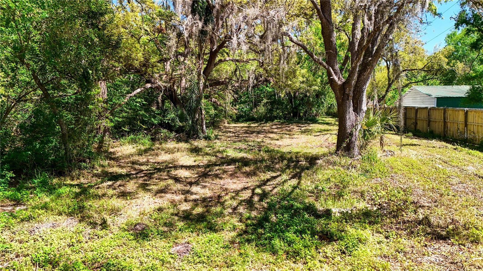 BASS LAKE ACRES SUB - Land