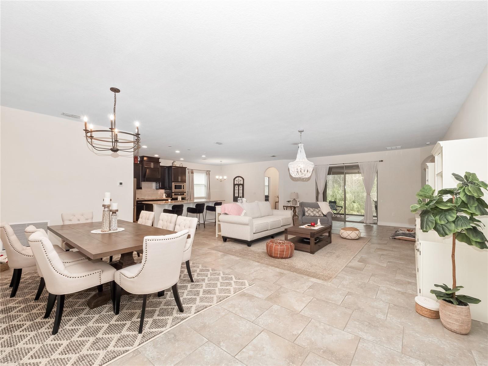 FAIRWAY VILLAS/PROVIDENCE - Residential