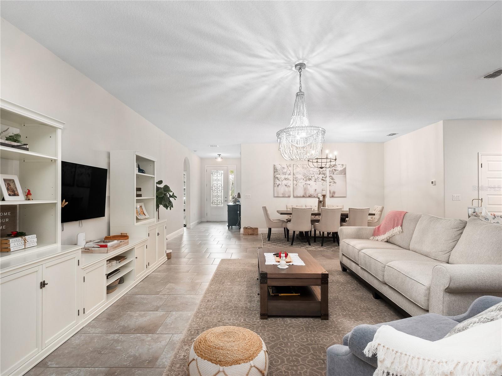 FAIRWAY VILLAS/PROVIDENCE - Residential