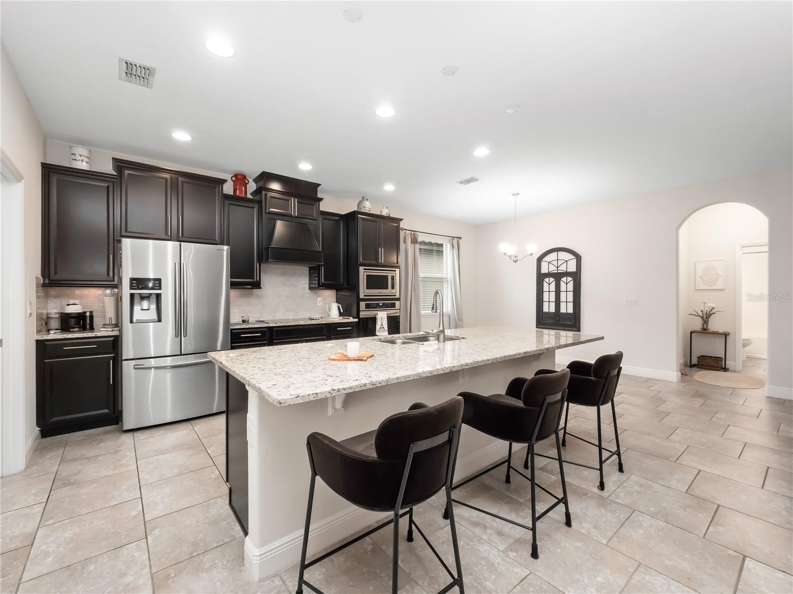 FAIRWAY VILLAS/PROVIDENCE - Residential