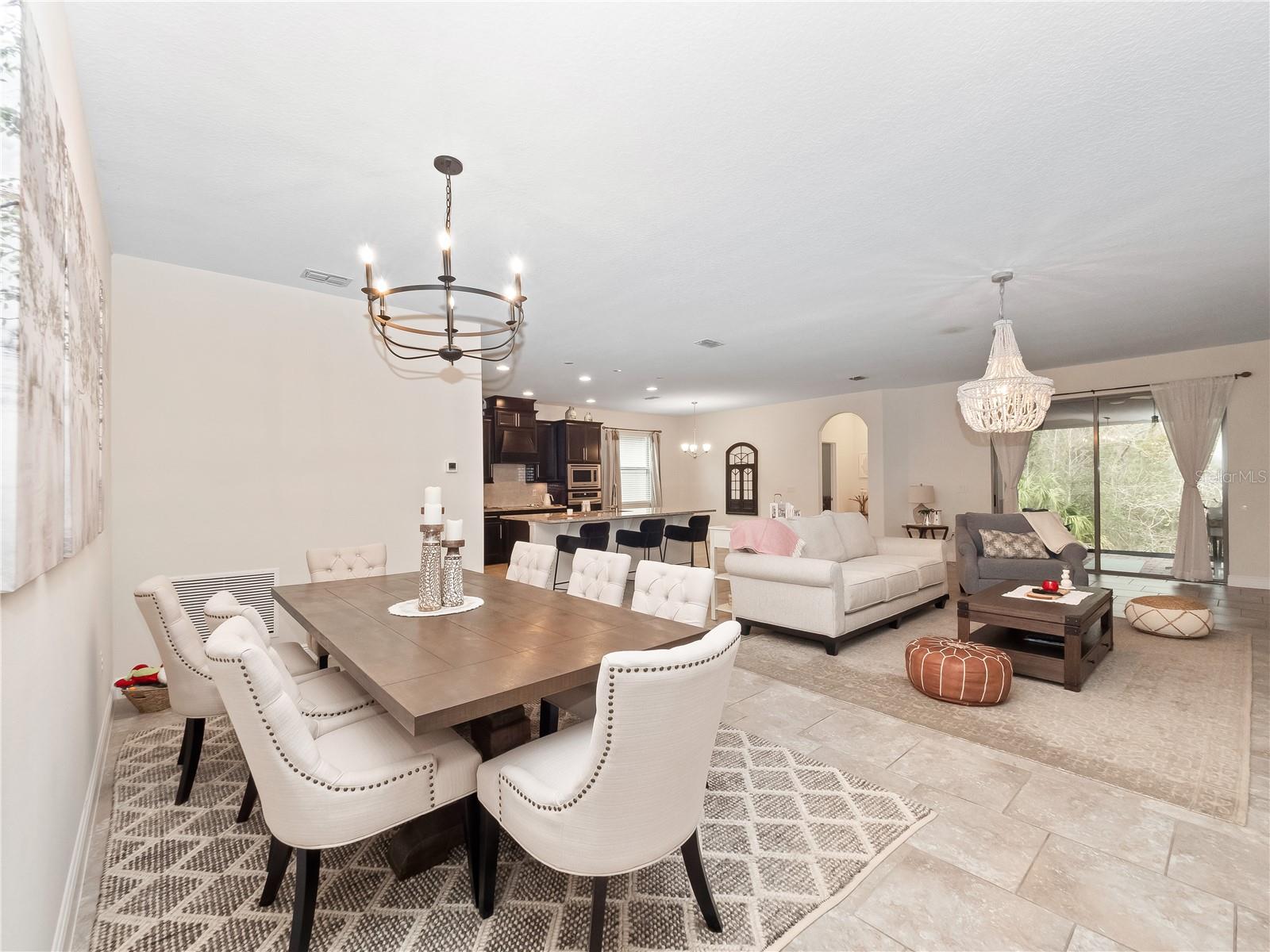 FAIRWAY VILLAS/PROVIDENCE - Residential