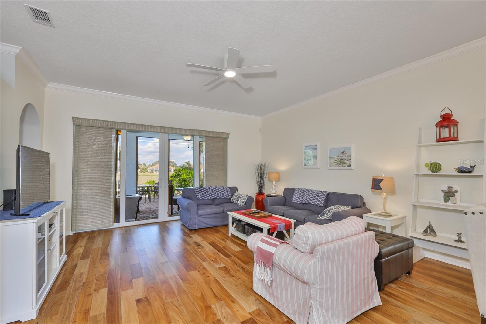 SUN CITY CENTER UNIT 257 PH - Residential