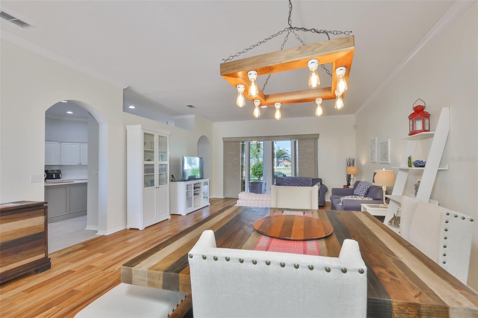 SUN CITY CENTER UNIT 257 PH - Residential