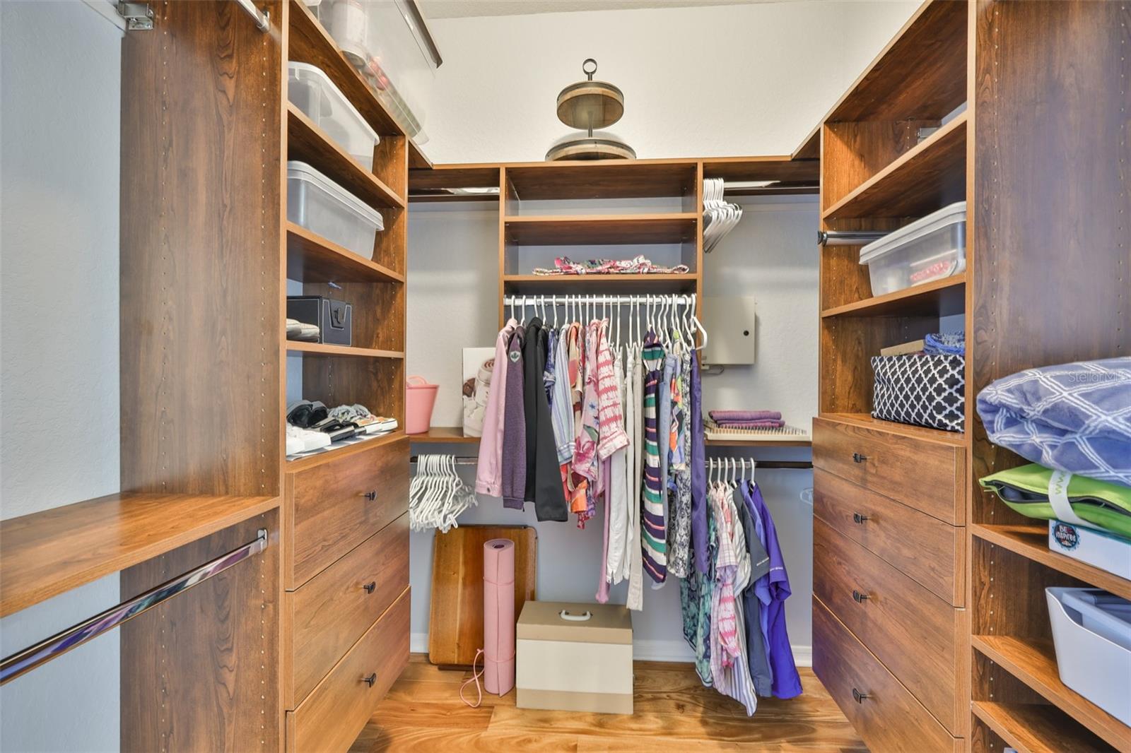 SUN CITY CENTER UNIT 257 PH - Residential