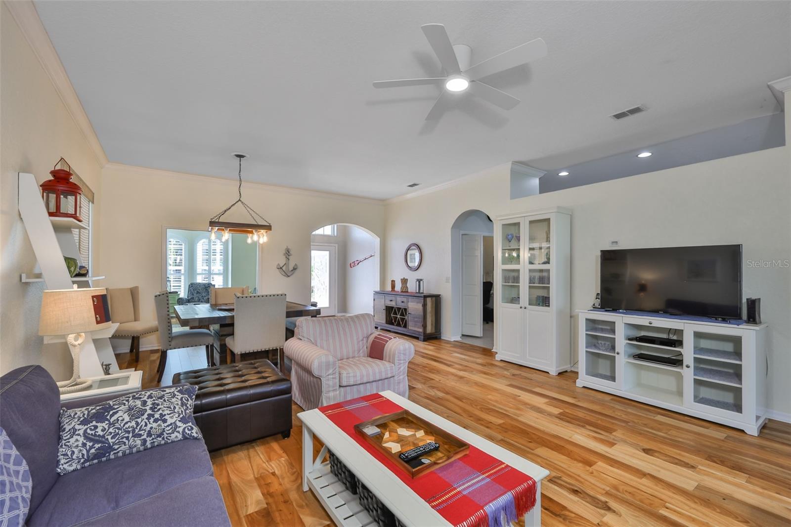 SUN CITY CENTER UNIT 257 PH - Residential