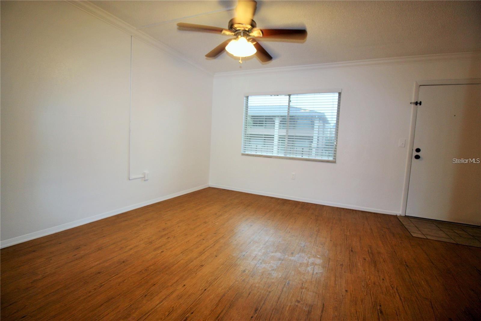 WATERSIDE AT CRANES ROOST A CONDO COMMUNITY - Residential