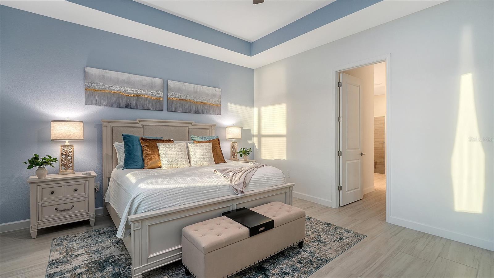 CALUSA COUNTRY CLUB - Residential Lease