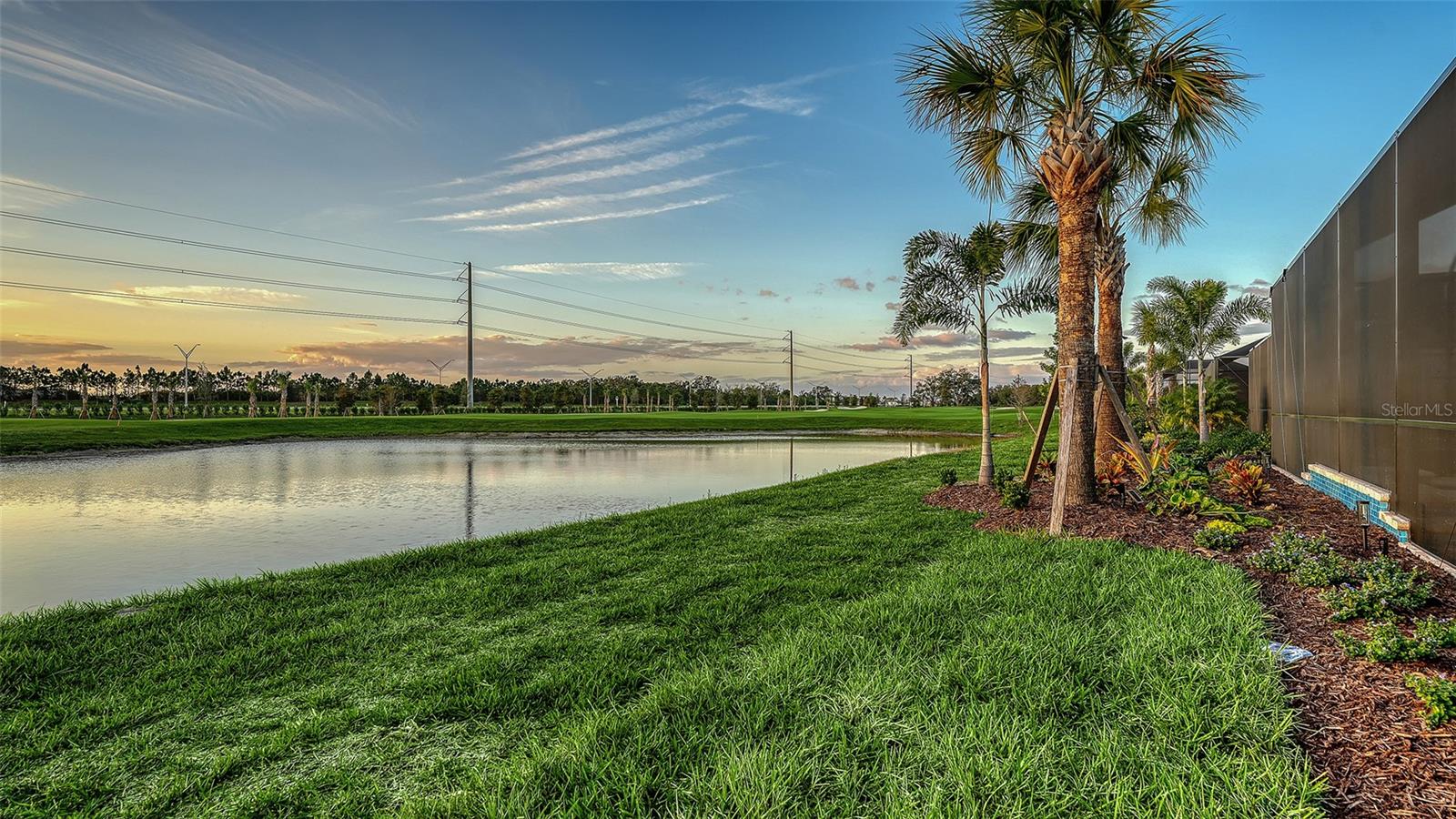 CALUSA COUNTRY CLUB - Residential Lease