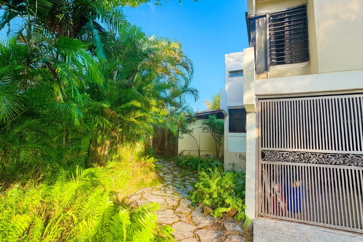 URBANIZACION VILLAS DE TINTILLO - Residential