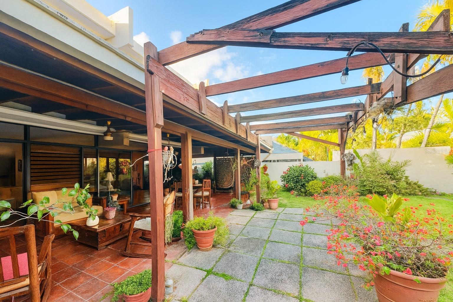 URBANIZACION VILLAS DE TINTILLO - Residential