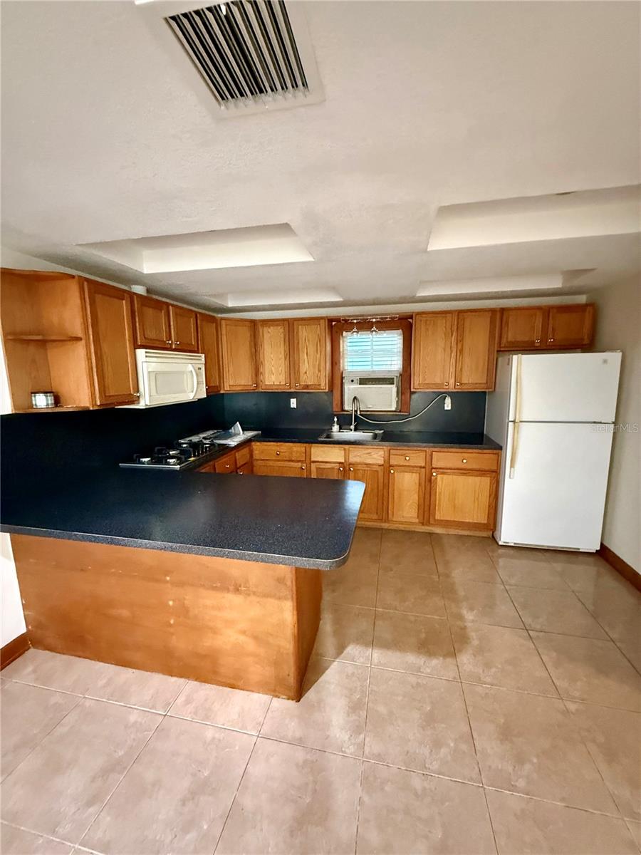 SMITH J L SUB - Residential Lease