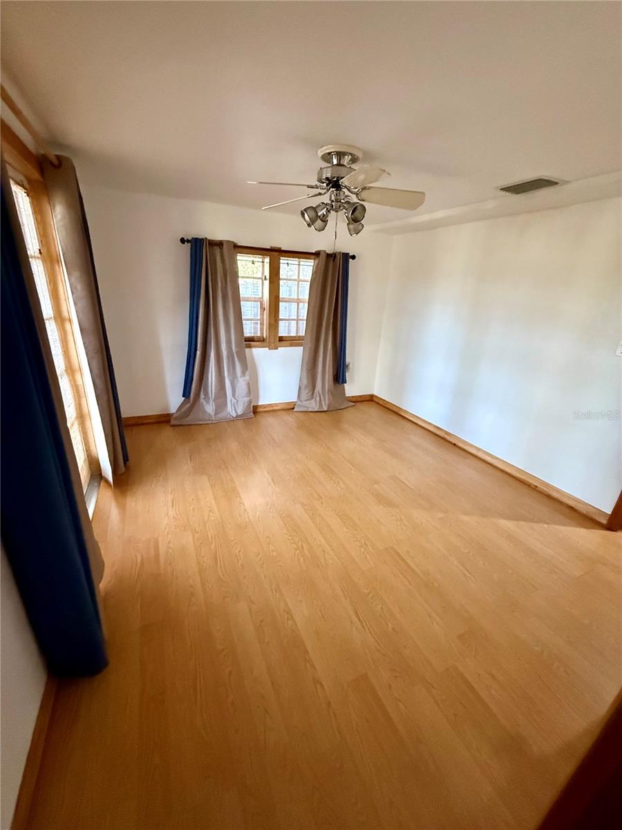 SMITH J L SUB - Residential Lease