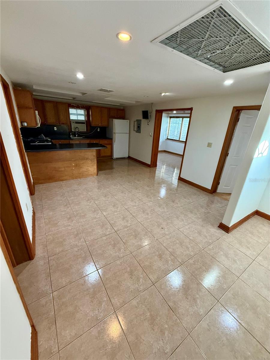 SMITH J L SUB - Residential Lease