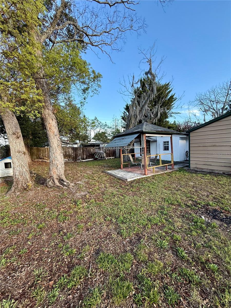 SMITH J L SUB - Residential Lease