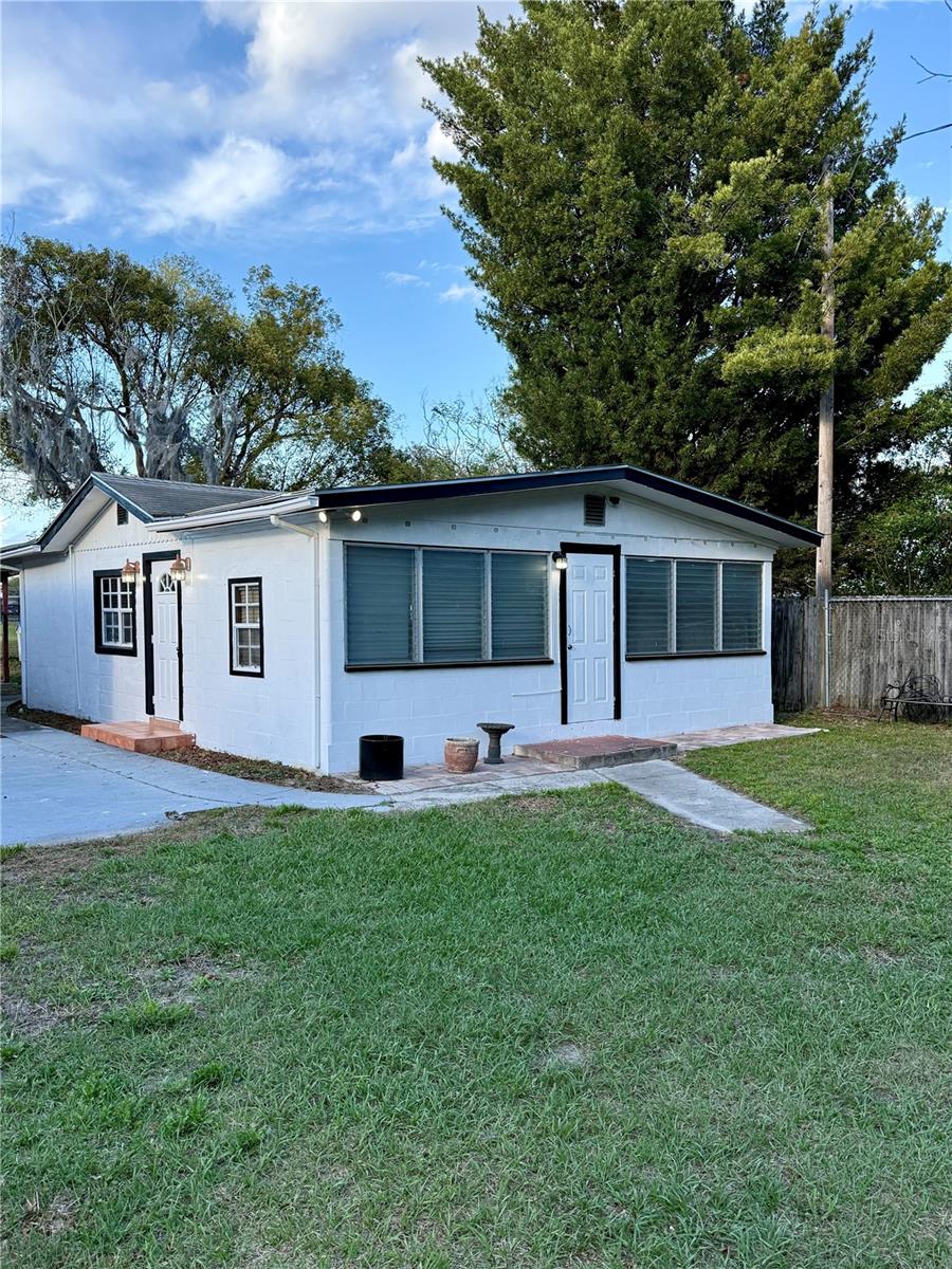 SMITH J L SUB - Residential Lease