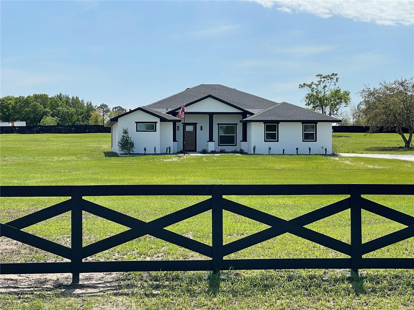 HAMMOCK GROVE ESTATES SUB - Residential