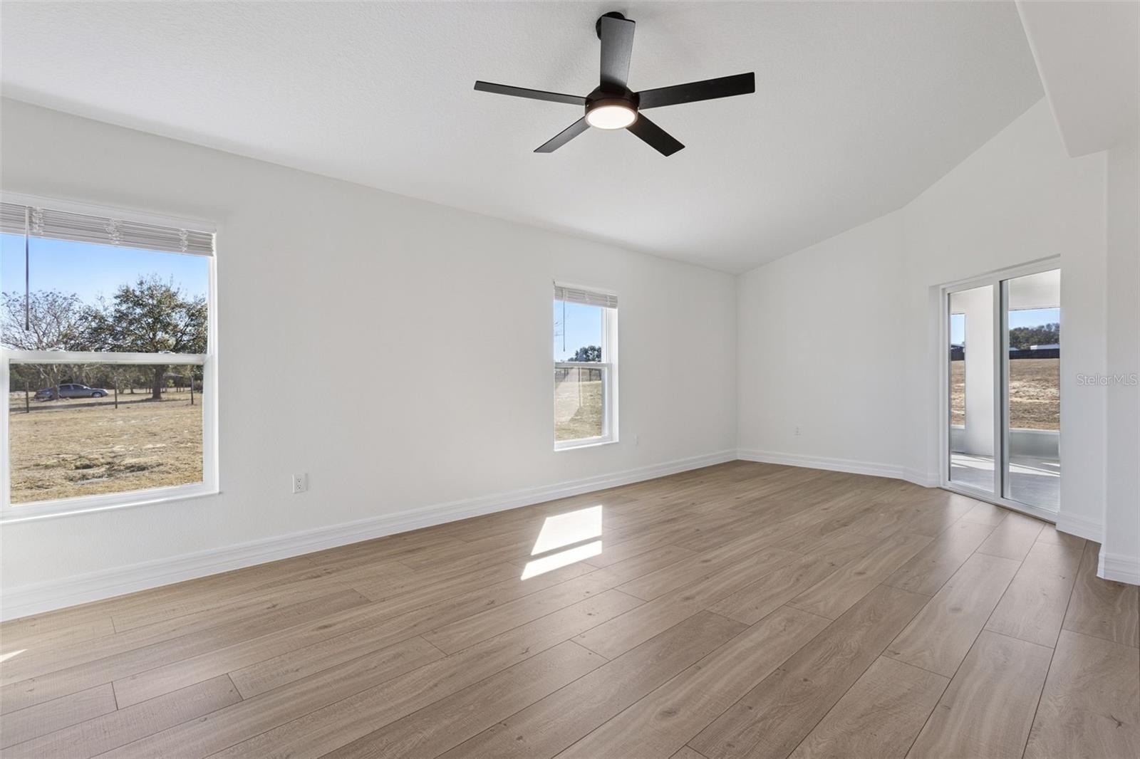 HAMMOCK GROVE ESTATES SUB - Residential