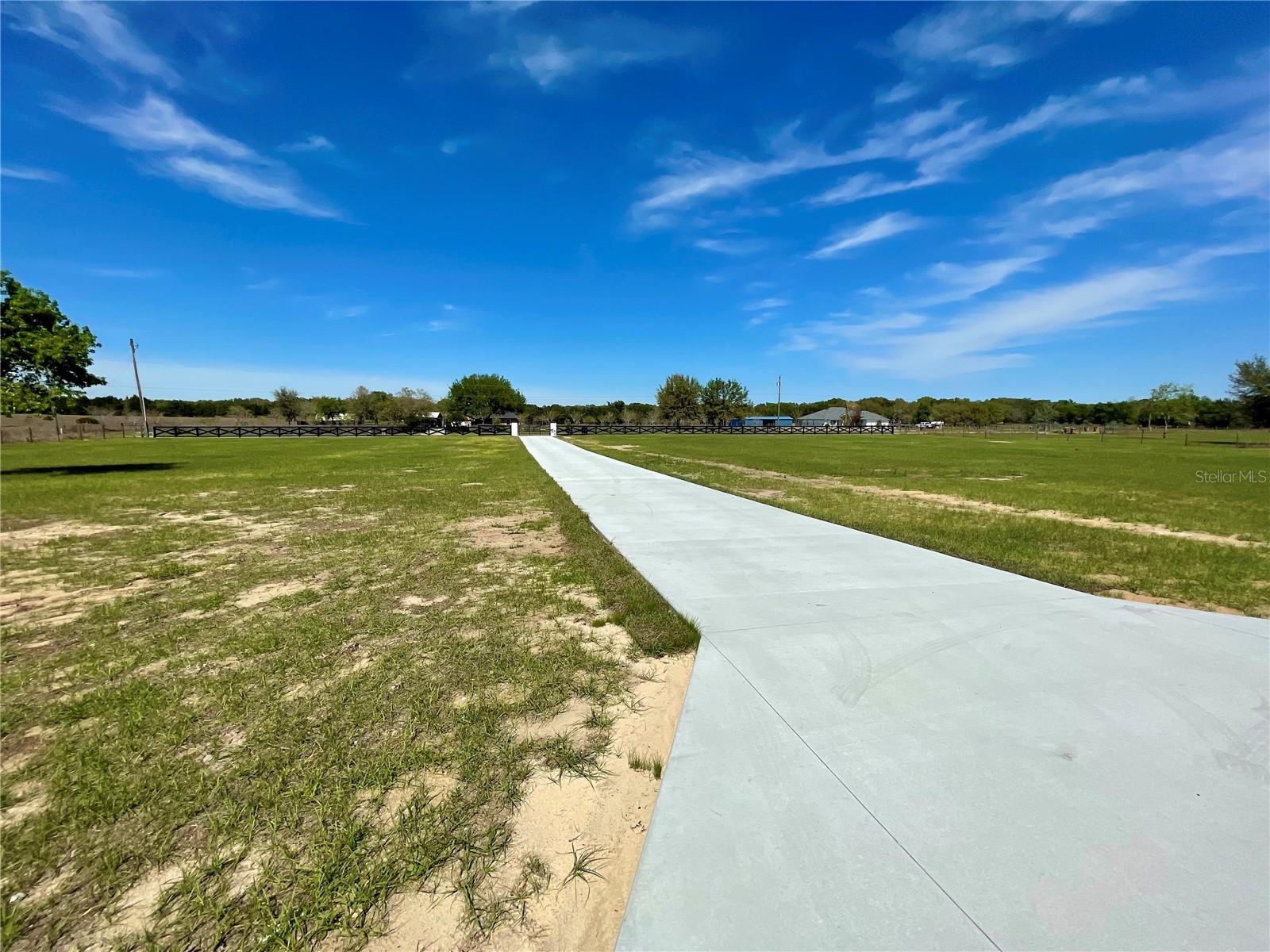 HAMMOCK GROVE ESTATES SUB - Residential