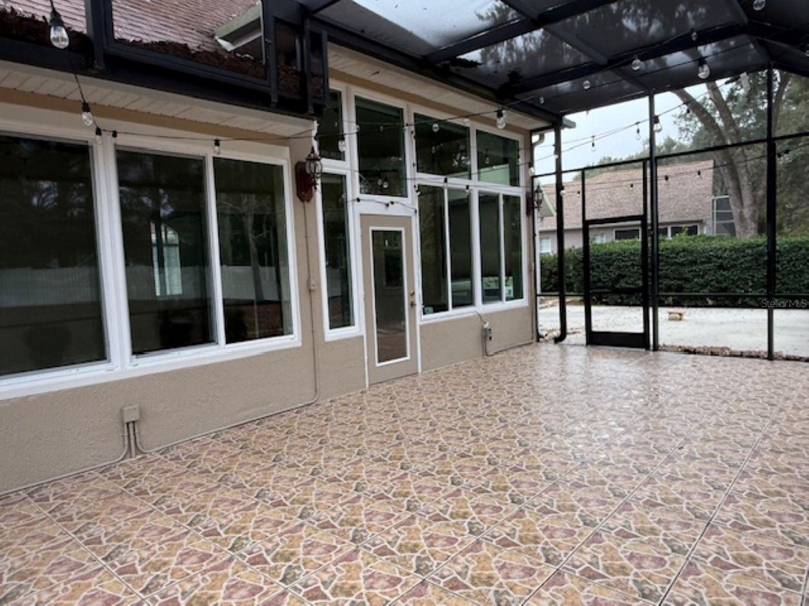 OAK RUN EAGLES POINT - Residential