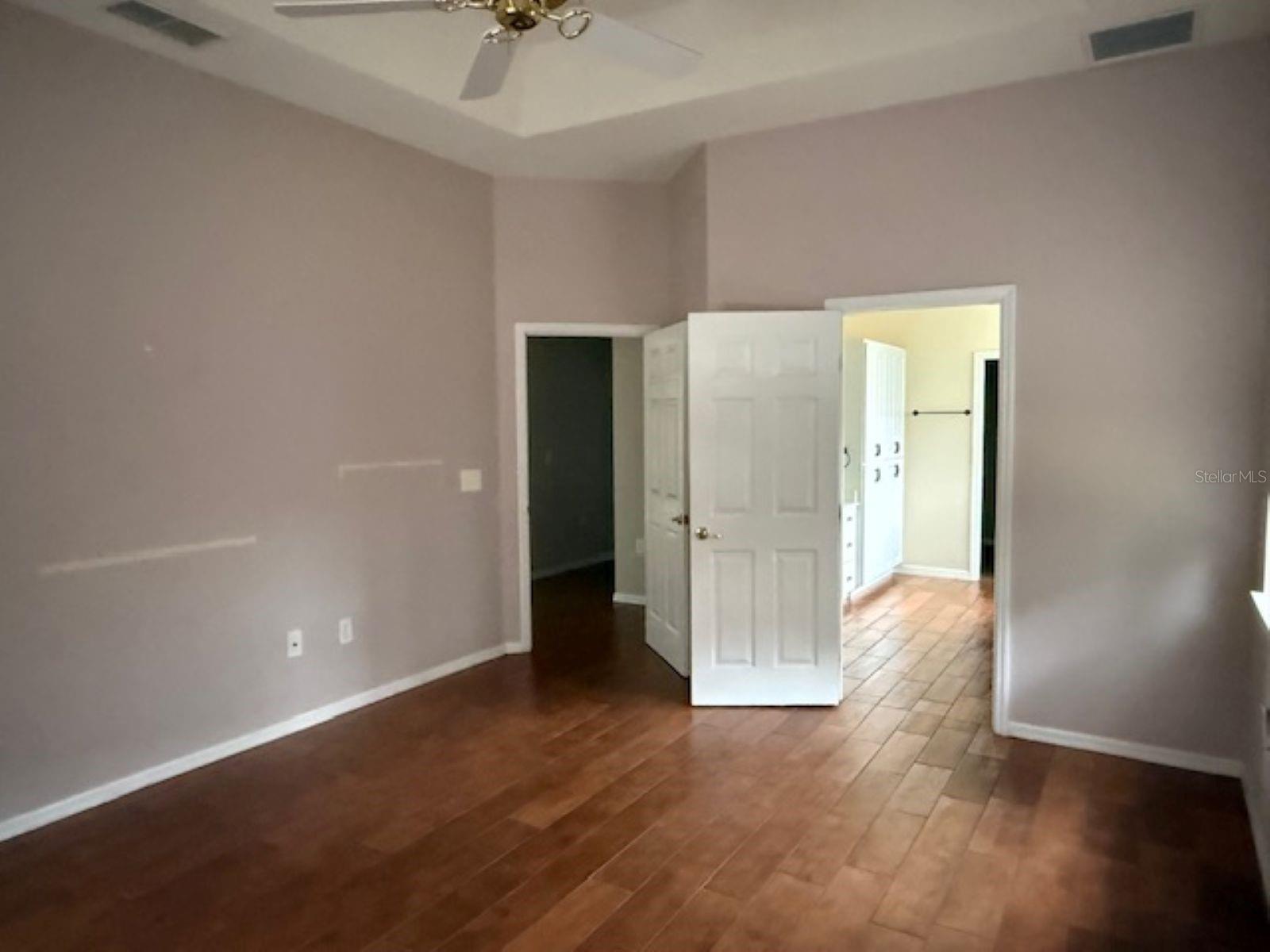 OAK RUN EAGLES POINT - Residential