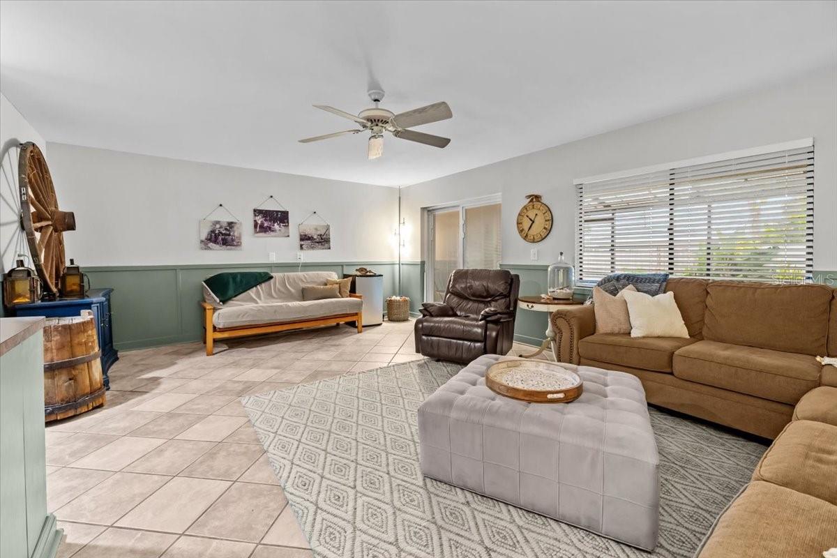 CURLEW LANDINGS - Residential