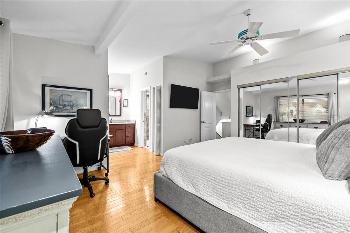 CURLEW LANDINGS - Residential