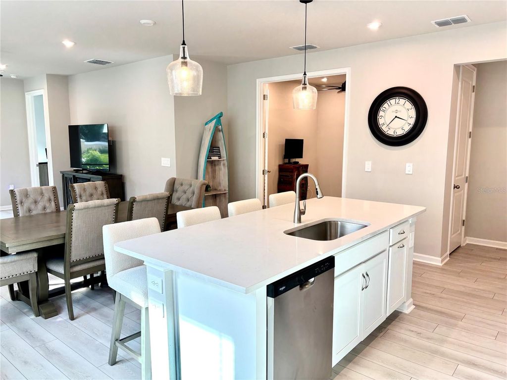 Photo of 20453 Symphony Place, Venice, FL 34293 (MLS # A4679314)