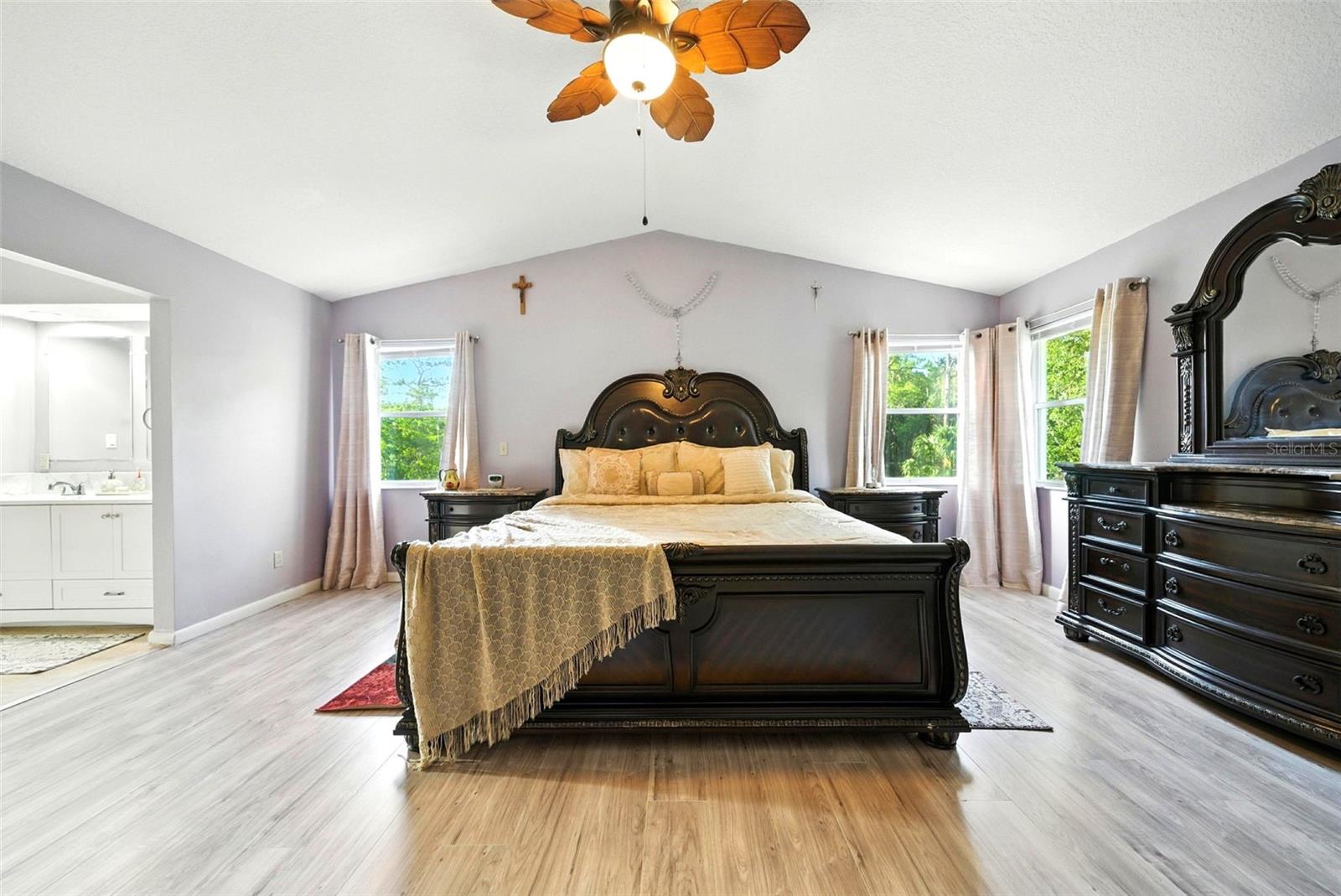 HOLIDAY ESTATES - Residential