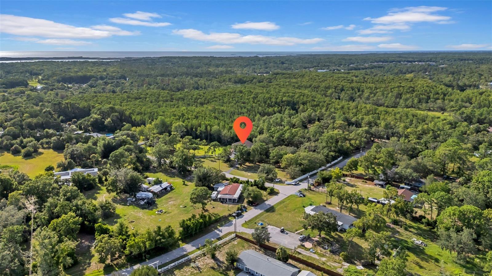 HOLIDAY ESTATES - Residential