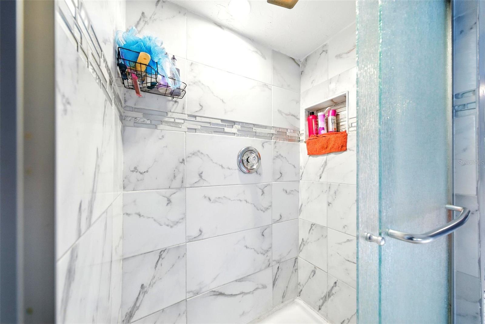 HOLIDAY ESTATES - Residential