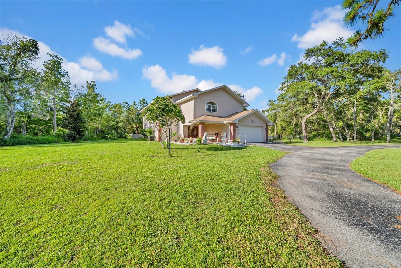 HOLIDAY ESTATES - Residential