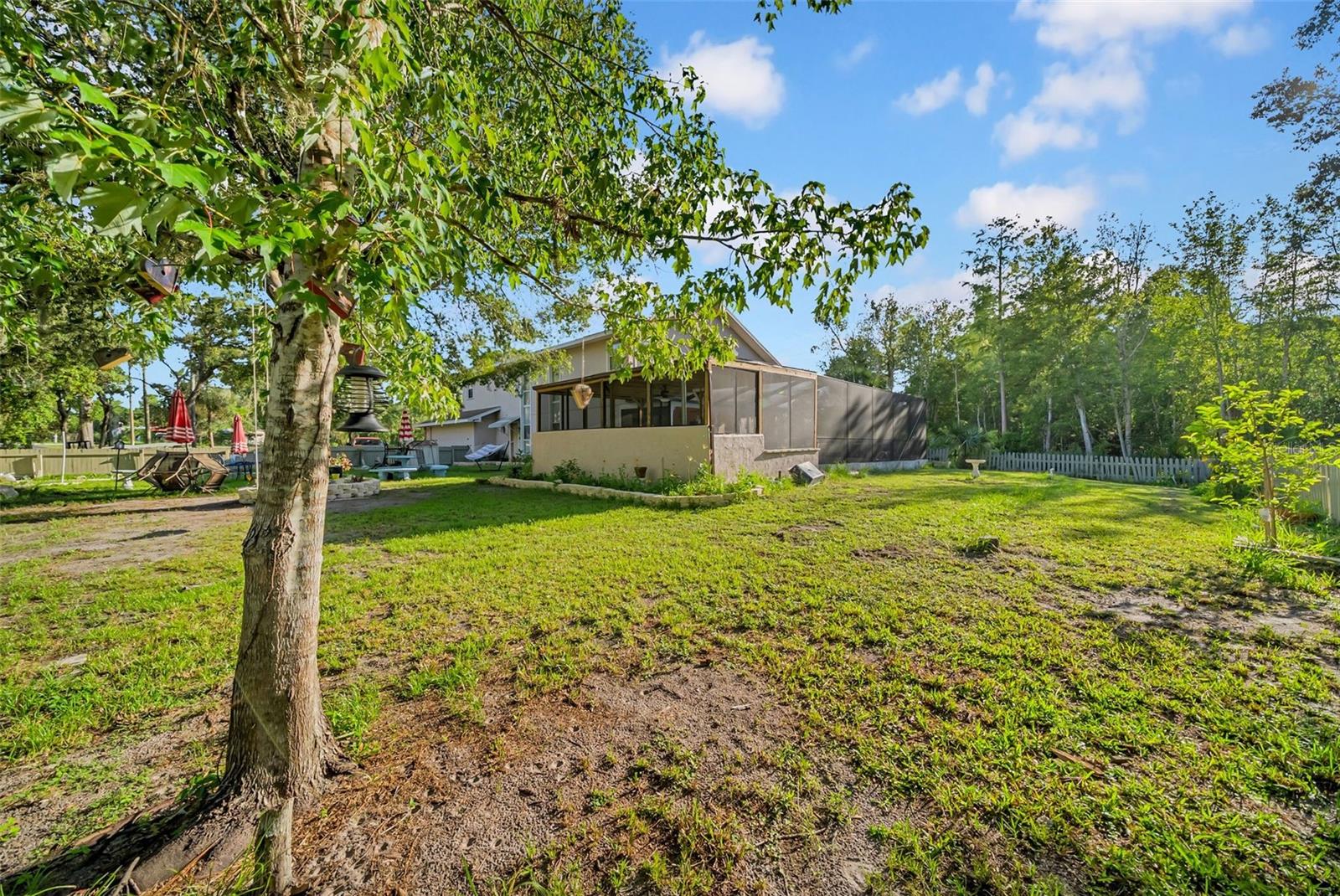 HOLIDAY ESTATES - Residential