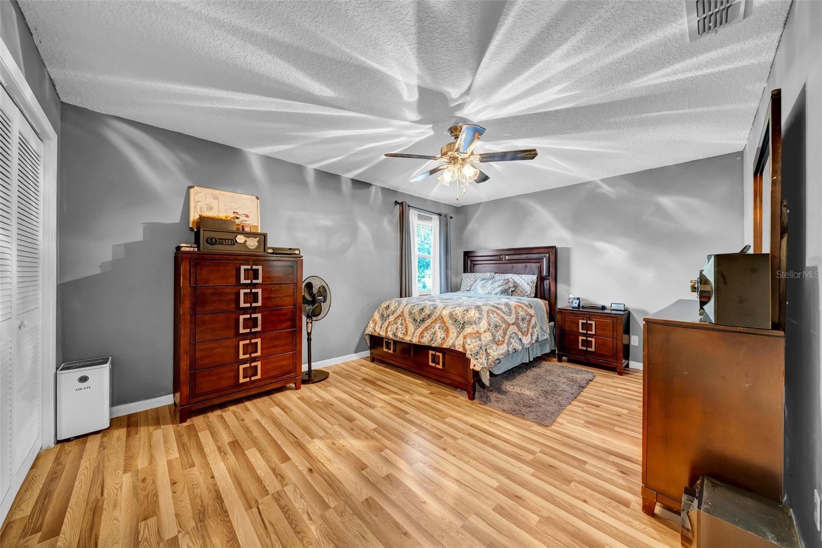 HOLIDAY ESTATES - Residential