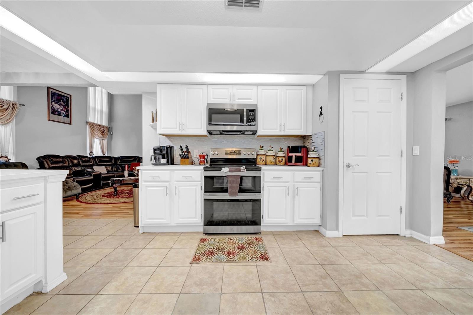 HOLIDAY ESTATES - Residential