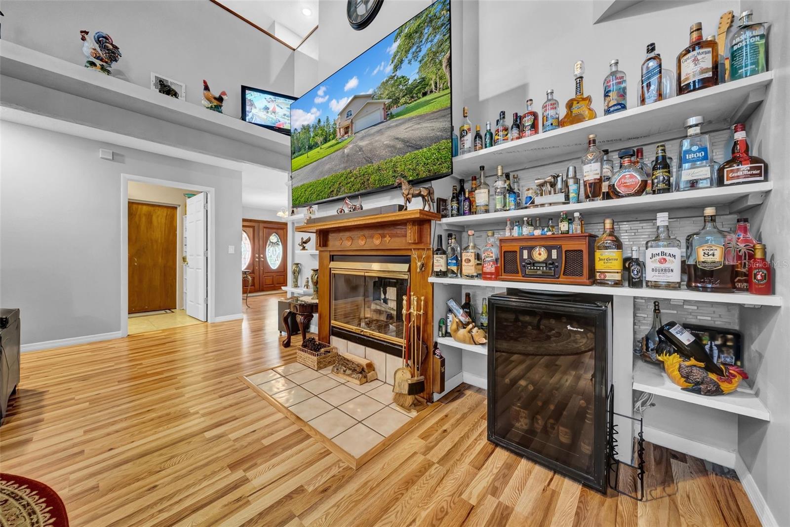 HOLIDAY ESTATES - Residential