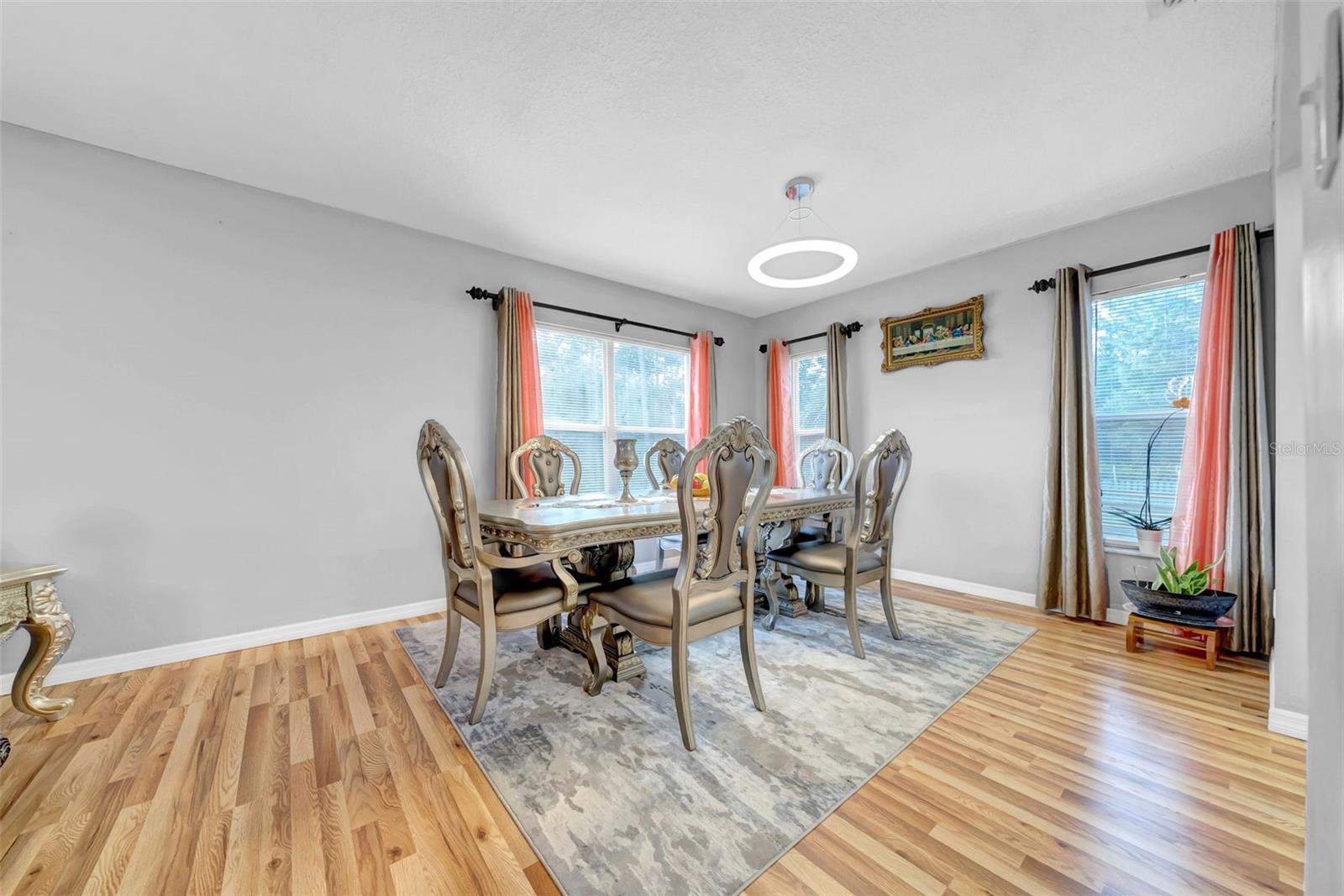 HOLIDAY ESTATES - Residential