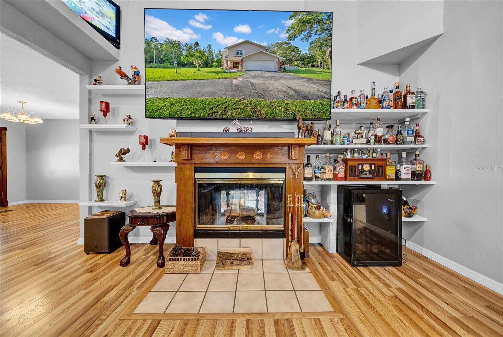 HOLIDAY ESTATES - Residential