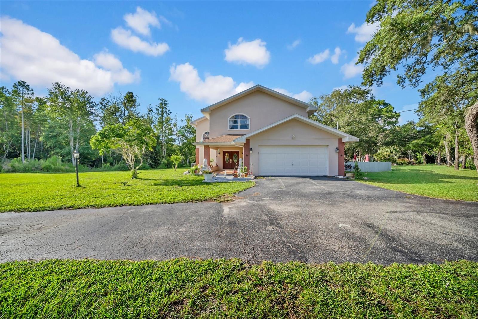 HOLIDAY ESTATES - Residential